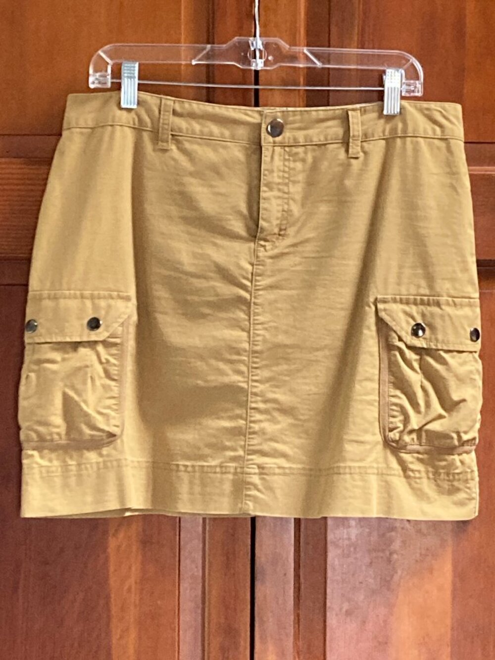 Columbia Cargo Skirt - Yellow Gold Mustard Color - Size Large - No tags